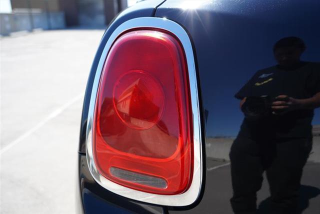 used 2018 MINI Hardtop car, priced at $13,996