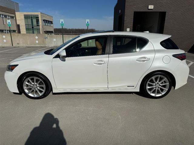 used 2012 Lexus CT 200h car, priced at $10,696