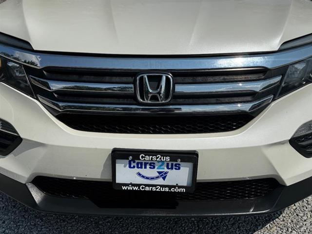 used 2017 Honda Pilot car, priced at $15,996