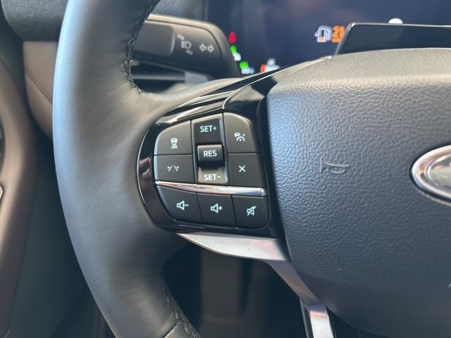 new 2025 Ford Explorer car, priced at $58,187