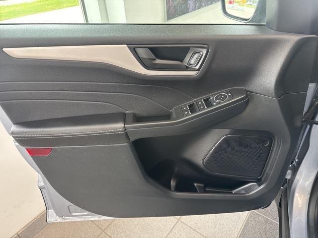used 2022 Ford Escape car, priced at $22,654