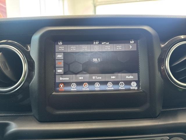 used 2021 Jeep Wrangler Unlimited car, priced at $33,195
