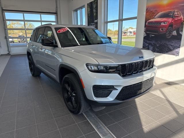 used 2022 Jeep Grand Cherokee car, priced at $26,995