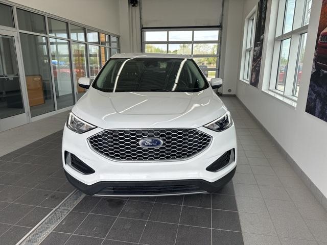 used 2024 Ford Edge car, priced at $27,411