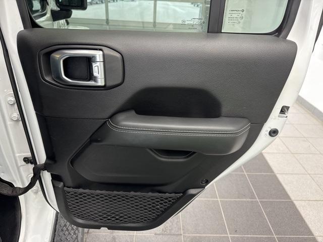 used 2021 Jeep Gladiator car, priced at $30,195
