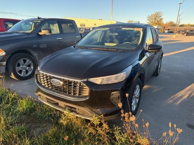 used 2023 Ford Escape car, priced at $24,995