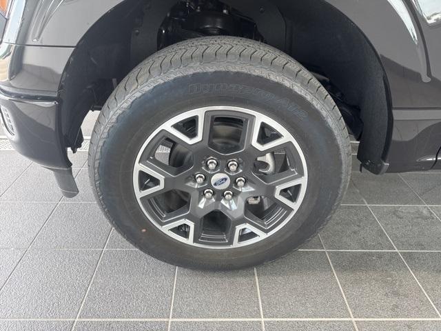 new 2025 Ford F-150 car, priced at $49,294