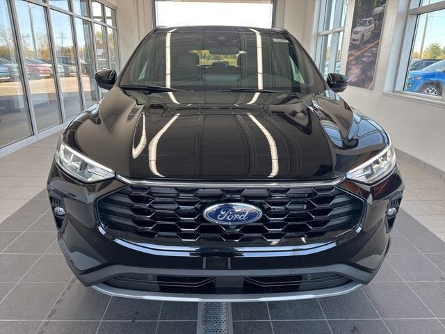 new 2025 Ford Escape car, priced at $37,979