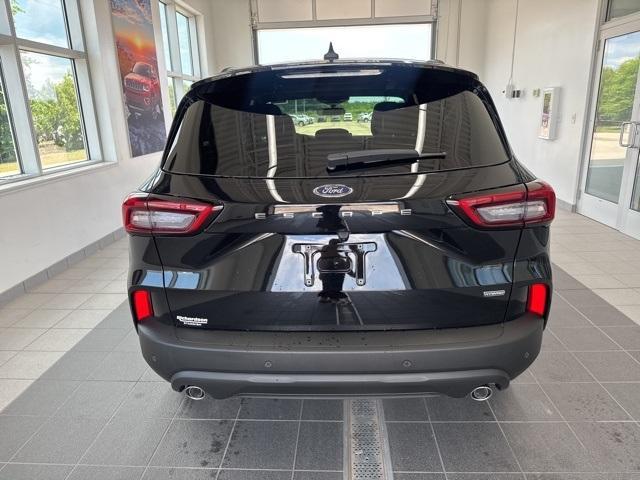 new 2025 Ford Escape car, priced at $34,200