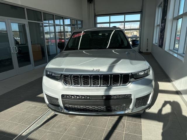 used 2022 Jeep Grand Cherokee L car, priced at $28,495