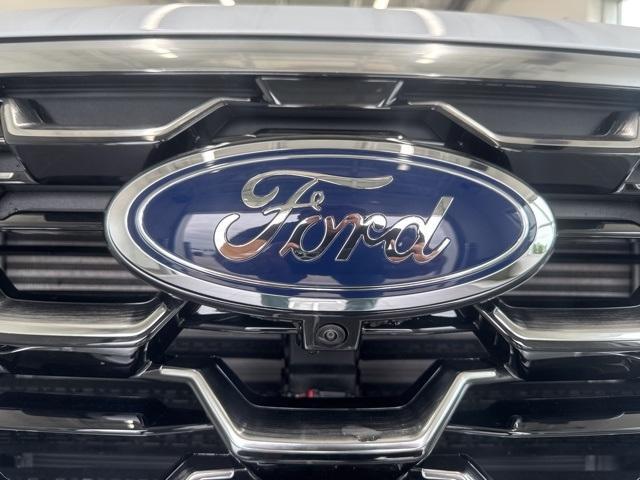 new 2025 Ford Explorer car, priced at $53,226