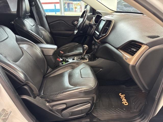 used 2014 Jeep Cherokee car, priced at $10,195