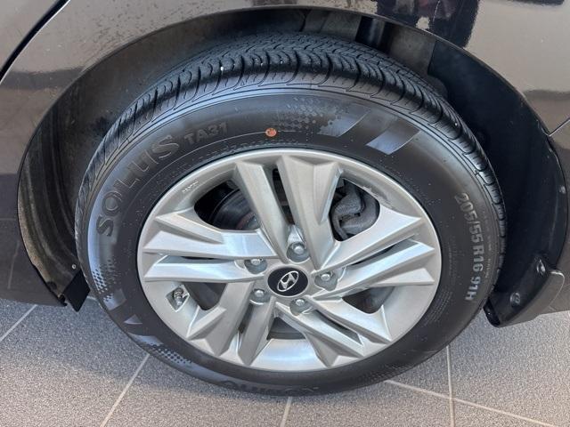 used 2020 Hyundai Elantra car, priced at $15,995