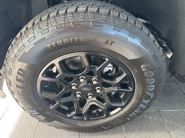 new 2025 Ford F-150 car, priced at $58,622