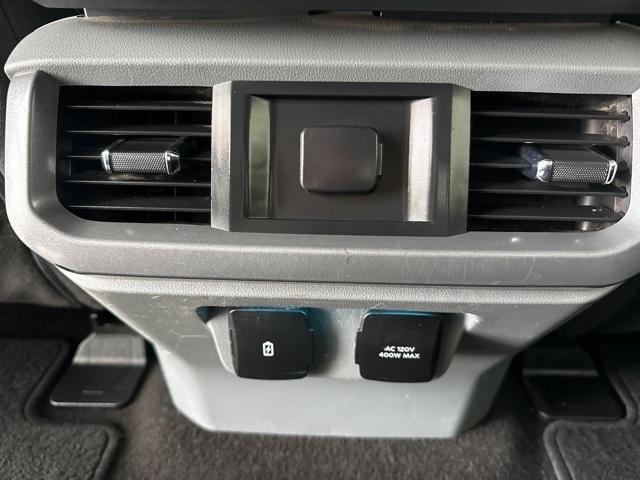 used 2021 Ford F-150 car, priced at $27,995