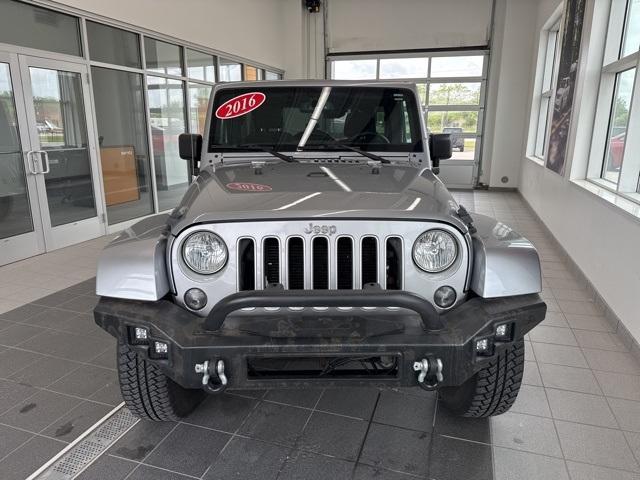 used 2016 Jeep Wrangler Unlimited car, priced at $21,395