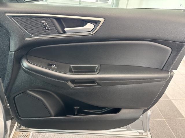 used 2024 Ford Edge car, priced at $28,556