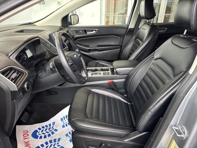 used 2024 Ford Edge car, priced at $28,556