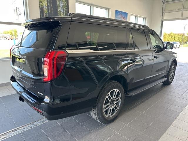 new 2025 Ford Expedition Max car, priced at $69,826