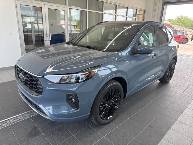 new 2025 Ford Escape car, priced at $43,655