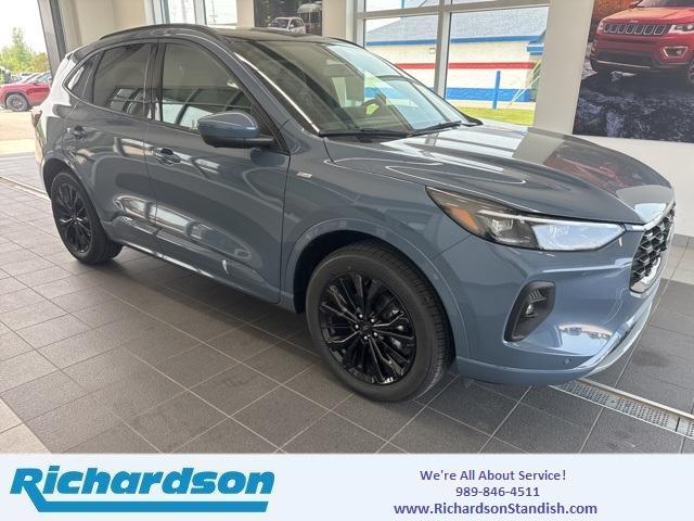 new 2025 Ford Escape car, priced at $43,655