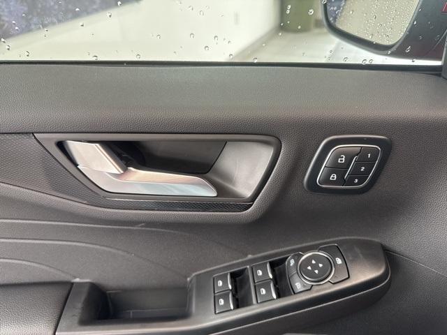 new 2025 Ford Escape car, priced at $39,647