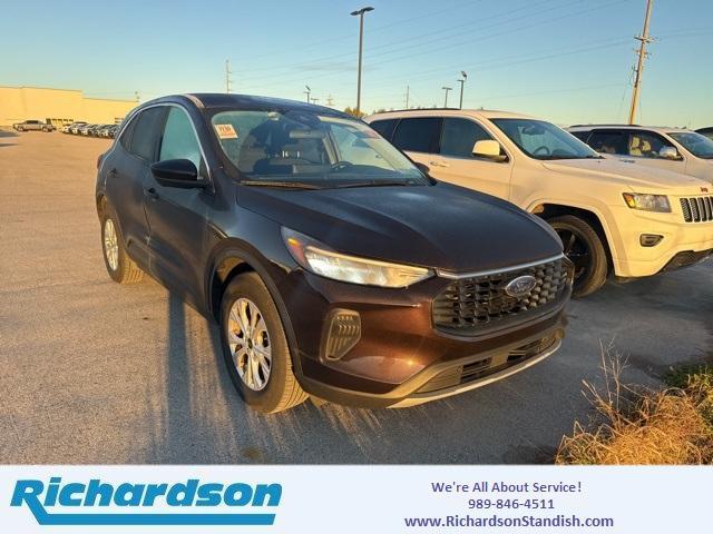 used 2023 Ford Escape car, priced at $23,995