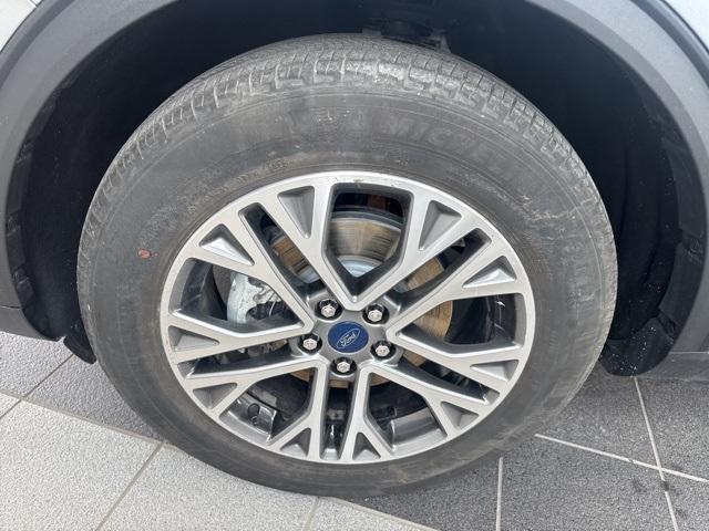 used 2022 Ford Escape car, priced at $25,803