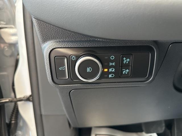 new 2025 Ford Explorer car, priced at $46,155