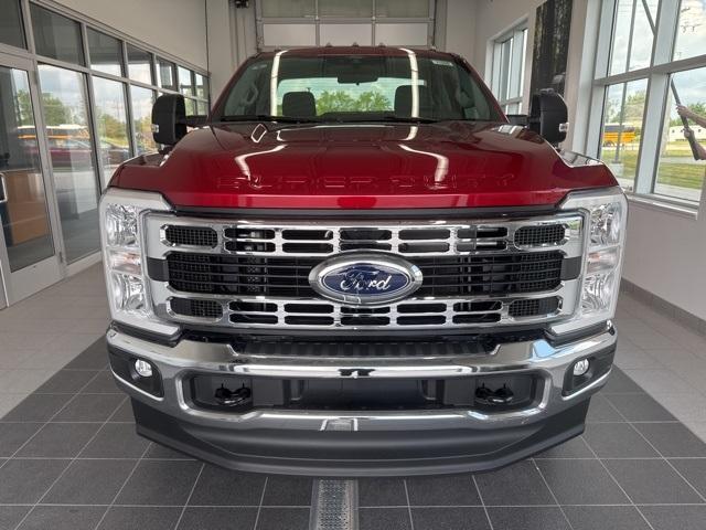 new 2025 Ford F-350 car, priced at $54,134