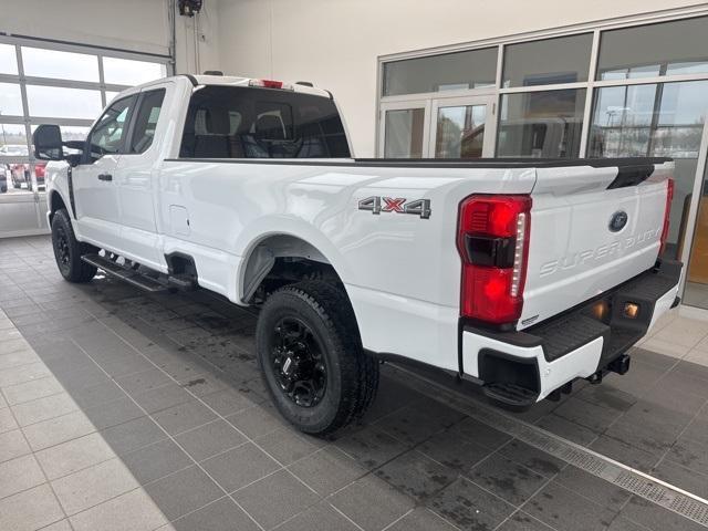 new 2025 Ford F-350 car, priced at $55,683