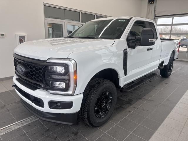 new 2025 Ford F-350 car, priced at $55,683