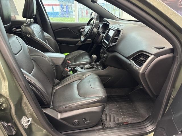 used 2021 Jeep Cherokee car, priced at $17,195