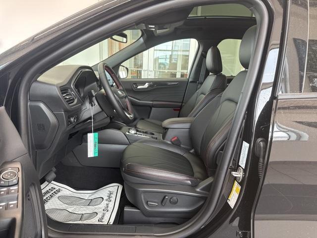 new 2025 Ford Escape car, priced at $40,527