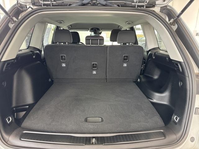 used 2023 Jeep Grand Cherokee car, priced at $27,195