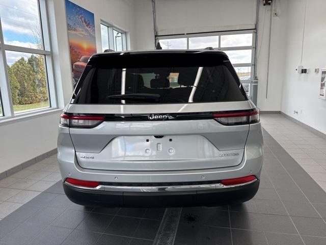 used 2023 Jeep Grand Cherokee car, priced at $27,195