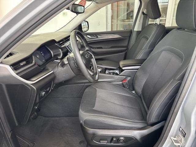 used 2023 Jeep Grand Cherokee car, priced at $27,195