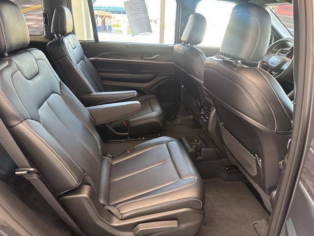used 2025 Jeep Grand Cherokee L car, priced at $44,595