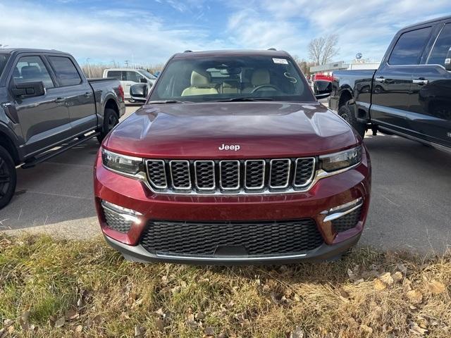 used 2024 Jeep Grand Cherokee car, priced at $36,595