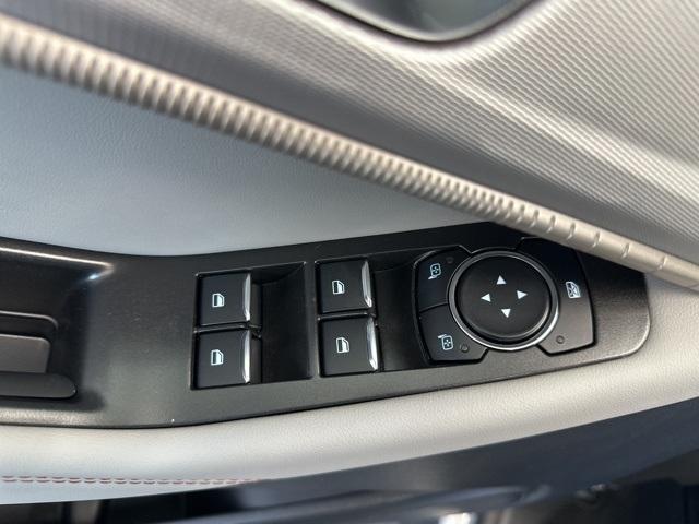 new 2025 Ford Explorer car, priced at $45,900