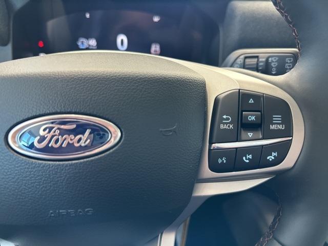 new 2025 Ford Explorer car, priced at $45,900