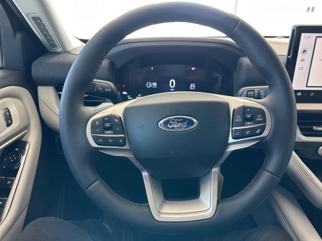 new 2025 Ford Explorer car, priced at $45,900