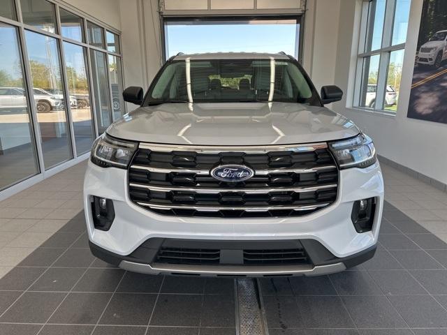 new 2025 Ford Explorer car, priced at $45,900