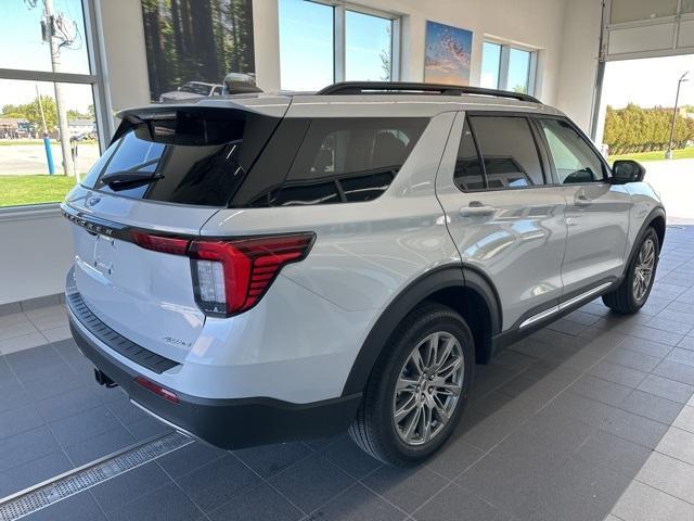 new 2025 Ford Explorer car, priced at $45,900