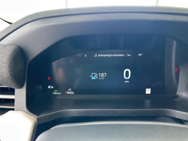new 2025 Ford Explorer car, priced at $40,721