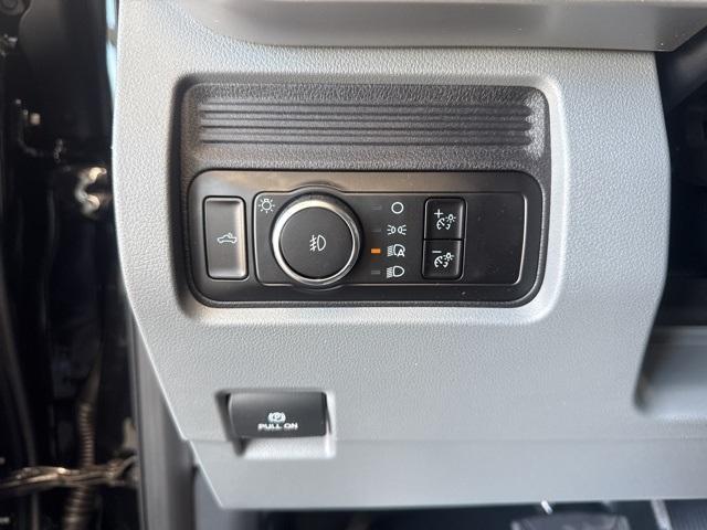 new 2025 Ford F-250 car, priced at $63,966