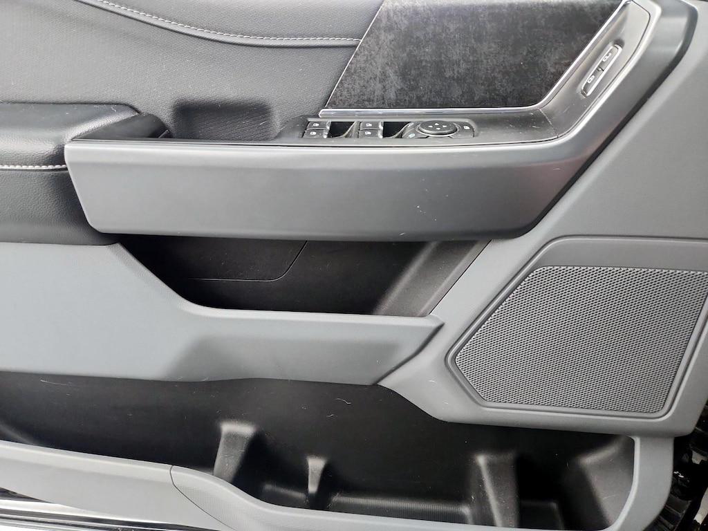 used 2021 Ford F-150 car, priced at $35,998
