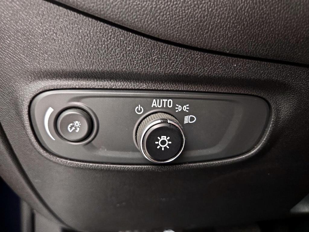used 2022 Chevrolet Equinox car, priced at $21,998