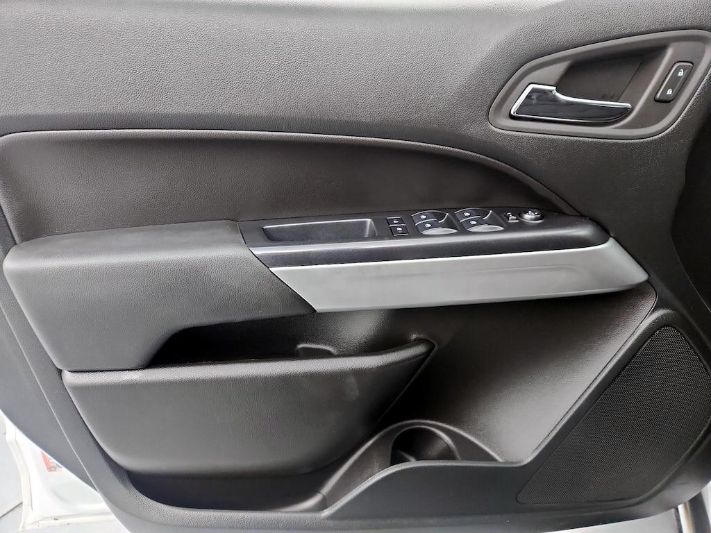 used 2022 Chevrolet Colorado car, priced at $29,998