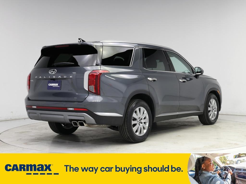 used 2024 Hyundai Palisade car, priced at $35,998